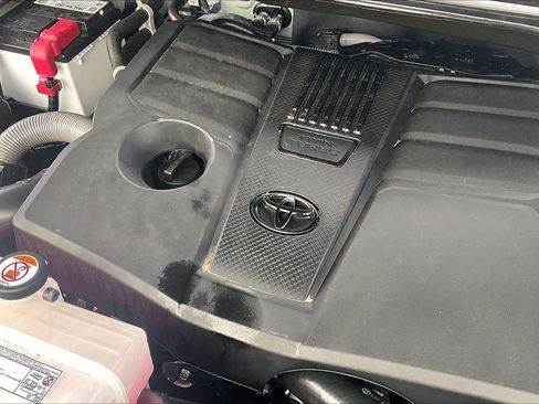 Used 2026 Toyota Tundra Limited image 35