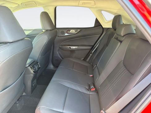 Used 2024 Lexus NX 250 FWD image 24