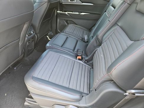 New 2025 Ford Explorer ST-Line image 16