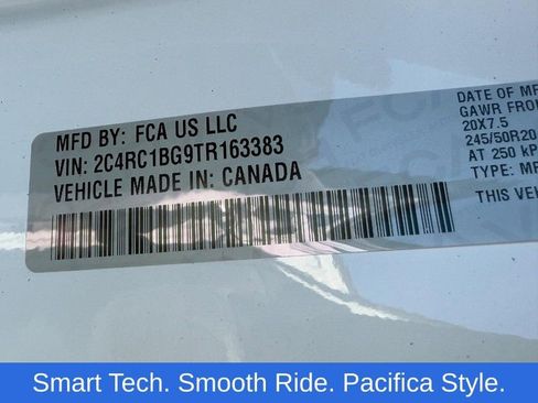 New 2026 Chrysler Pacifica Select image 18