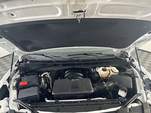 Used 2024 GMC Yukon SLT image 36