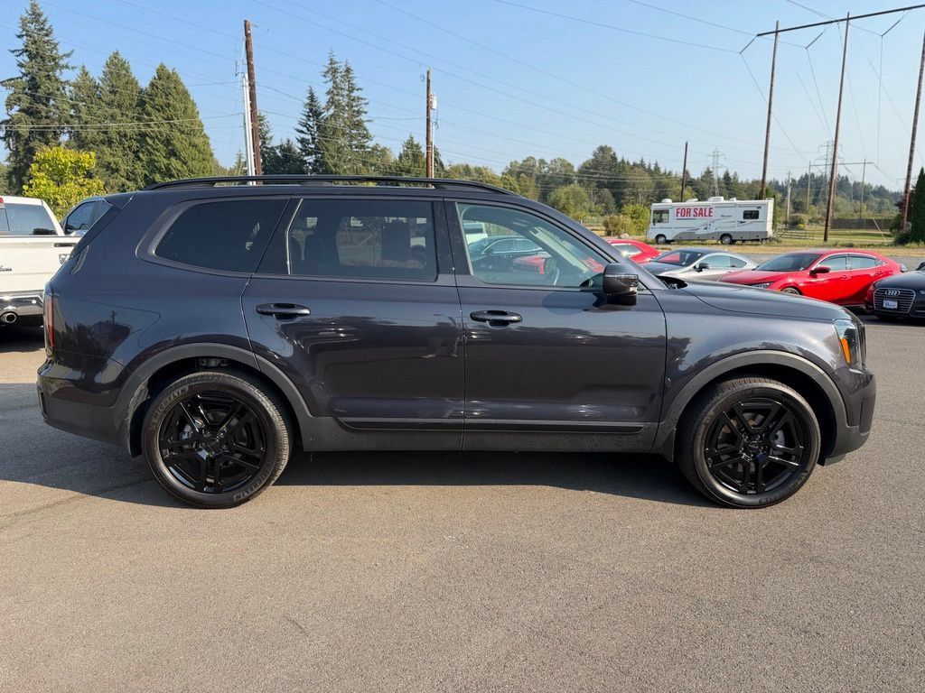 Used 2025 Kia Telluride EX X-Line AWD/4WD image 4