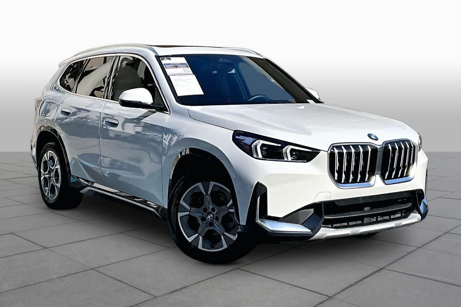 Used 2025 BMW X1 xDrive28i w/ Convenience Package AWD/4WD image 7