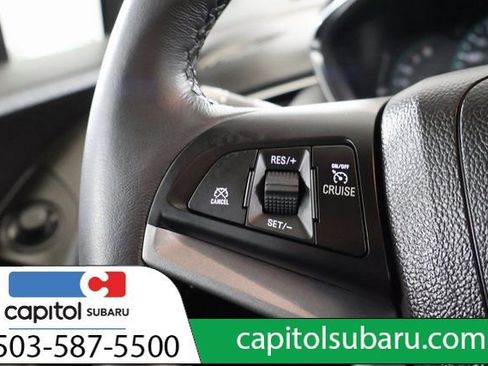 Used 2022 Chevrolet Trax LT w/ LT Convenience Package image 19