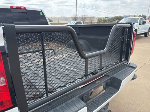 Used 2018 Chevrolet Silverado 3500 High Country w/ Duramax Plus Package image 9