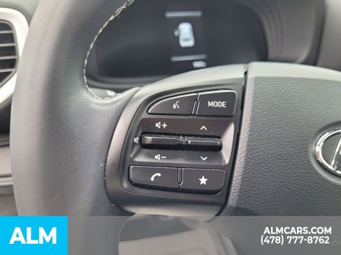 Used 2023 Hyundai Venue Limited w/ Cargo Package image 23