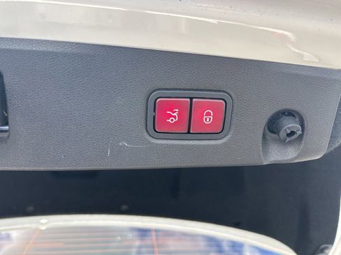Used 2016 Mercedes-Benz CLS 400 image 29