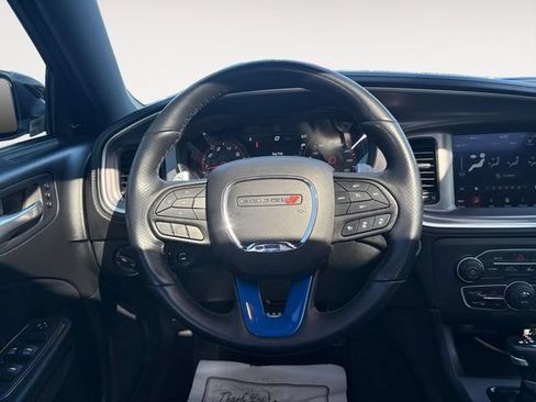 Used 2022 Dodge Charger R/T w/ Plus Group RWD image 12