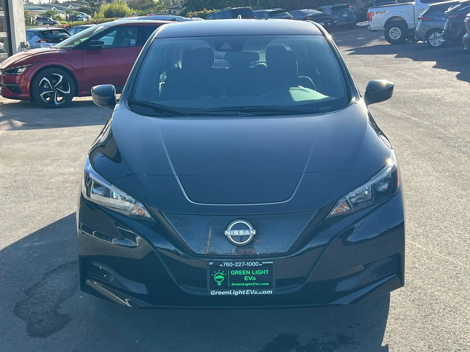 Used 2024 Nissan Leaf S FWD image 2
