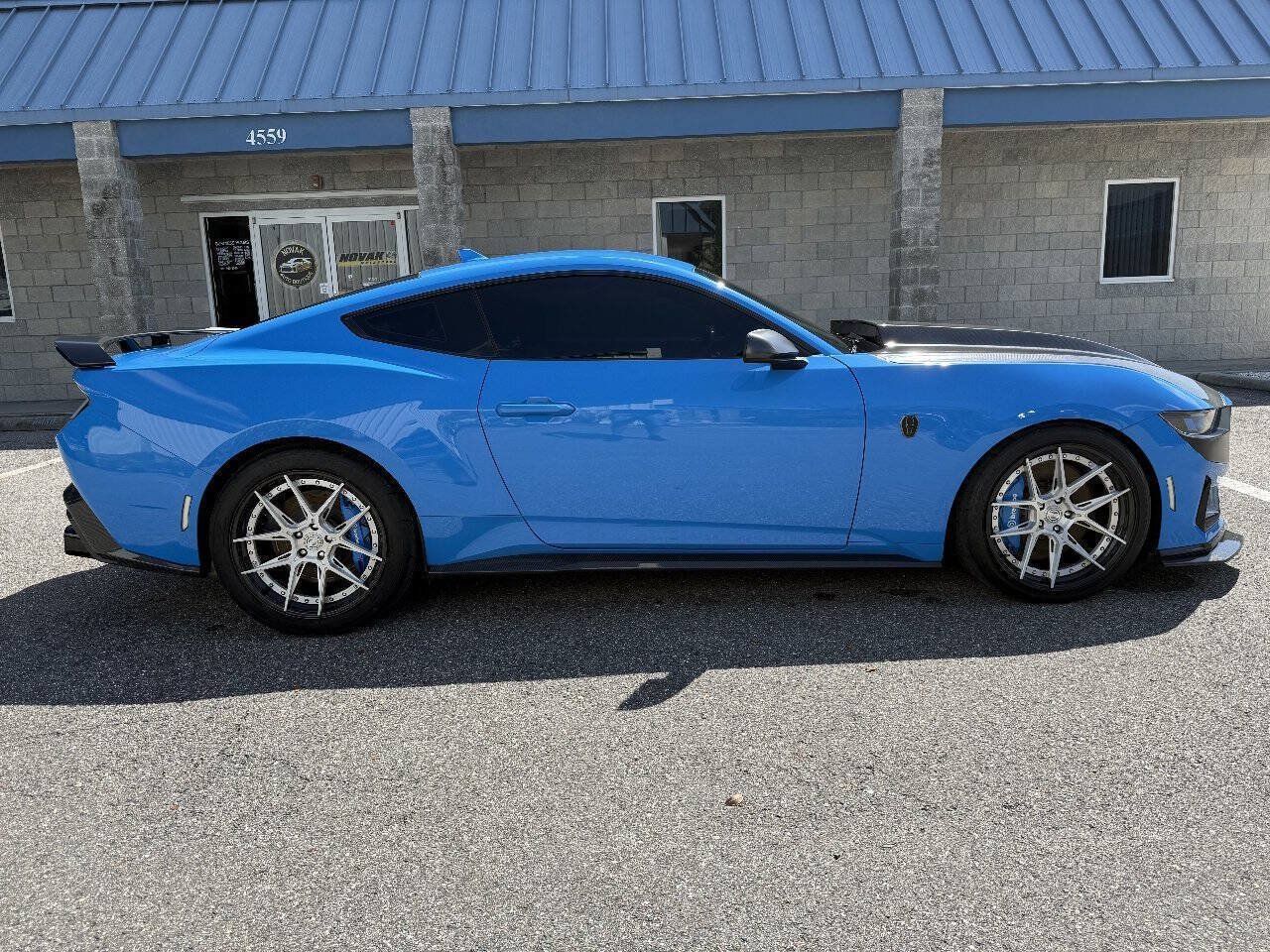 Used 2024 Ford Mustang Dark Horse RWD image 11