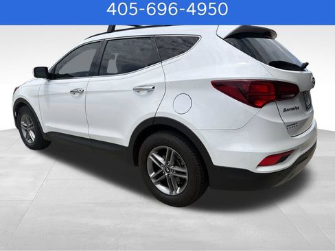 Used 2017 Hyundai Santa Fe Sport w/ 2.4L Tech Package 04 FWD image 3
