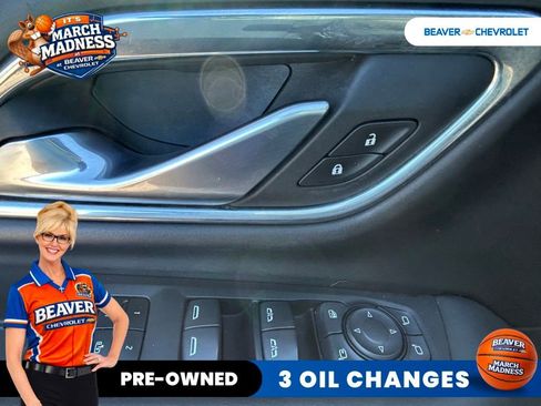 Used 2022 Chevrolet Suburban RST w/ Luxury Package image 30