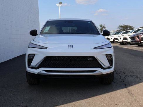 New 2026 Buick Envista Sport Touring w/ Convenience I Package image 2