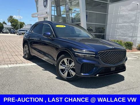 Used 2024 Genesis GV70 3.5T Sport AWD/4WD image 2
