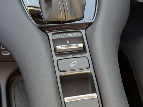 New 2026 Honda HR-V LX image 22