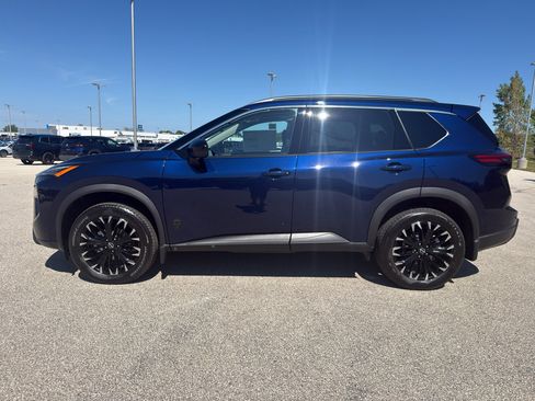 New 2026 Nissan Rogue Dark Armor AWD/4WD image 6