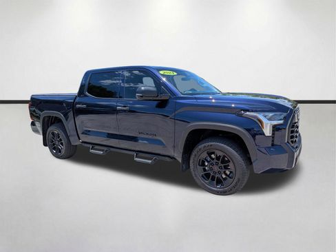 Used 2024 Toyota Tundra SR5 w/ SR5 Convenience Package AWD/4WD image 1