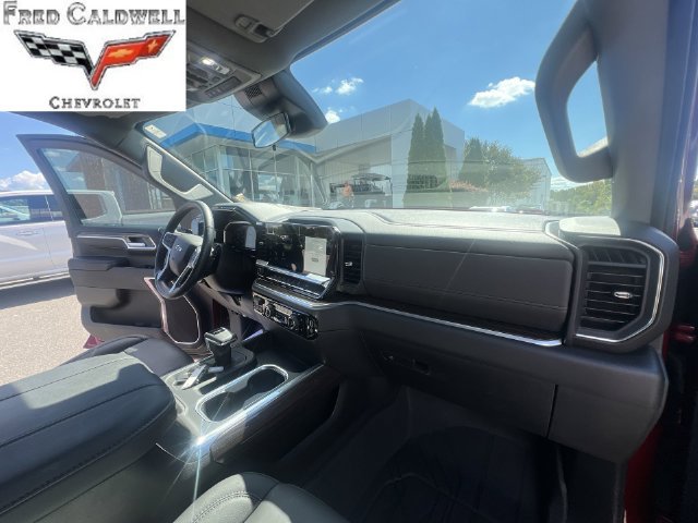 Used 2026 Chevrolet Silverado 1500 RST w/ RST All Star Premium Package AWD/4WD image 35