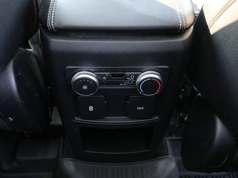 Used 2021 Ford Explorer XLT w/ Equipment Group 202A AWD/4WD image 25