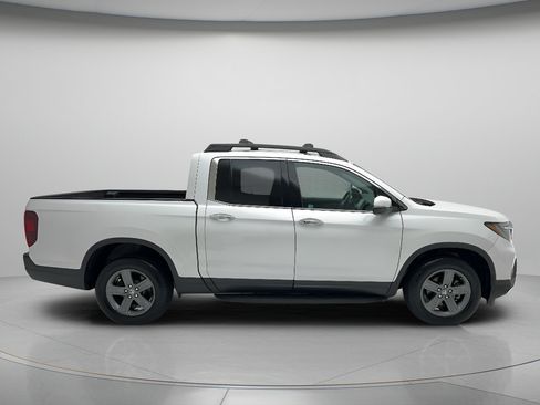 Used 2023 Honda Ridgeline RTL-E image 4