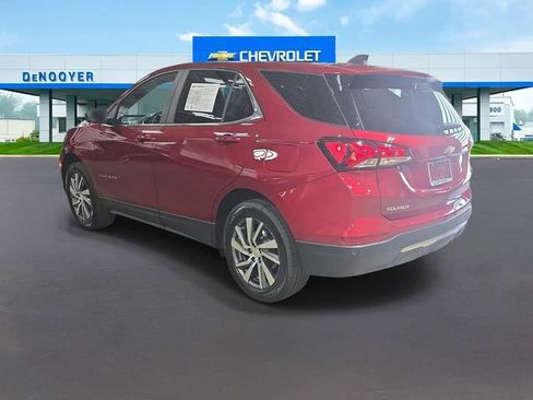 Used 2024 Chevrolet Equinox LT AWD/4WD image 7