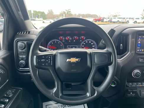 Used 2024 Chevrolet Silverado 2500 Custom w/ Custom Value Package image 20