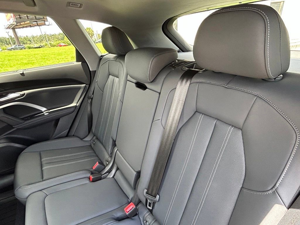 New 2026 Audi Q5 Premium Plus AWD/4WD image 52