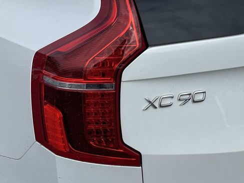 Used 2023 Volvo XC90 B6 Ultimate image 10