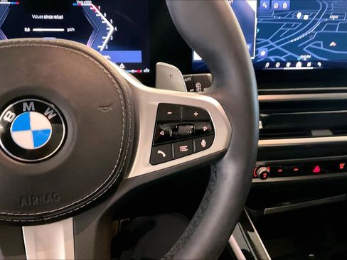 Certified 2026 BMW X5 xDrive40i w/ M Sport Package AWD/4WD image 23