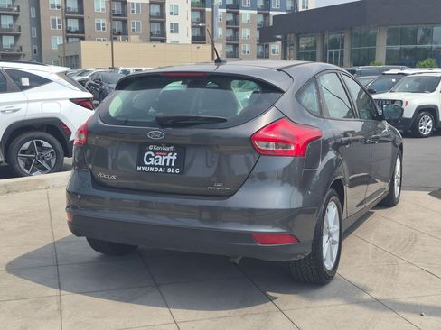 Used 2015 Ford Focus SE w/ SE Cold Weather Package FWD image 3