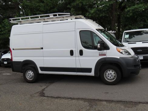 Used 2017 RAM ProMaster 2500 FWD image 7