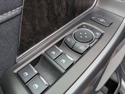 New 2026 Ford F250 Lariat w/ Black Appearance Package image 23