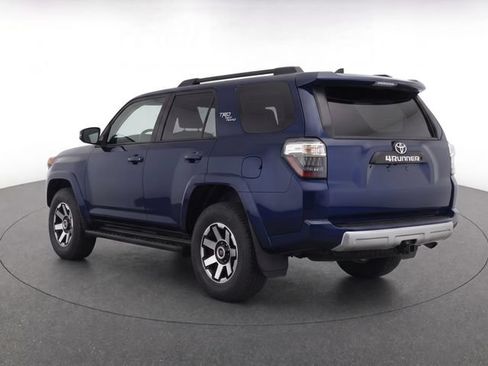 Used 2023 Toyota 4Runner TRD Off-Road Premium w/ Moonroof Package AWD/4WD image 7