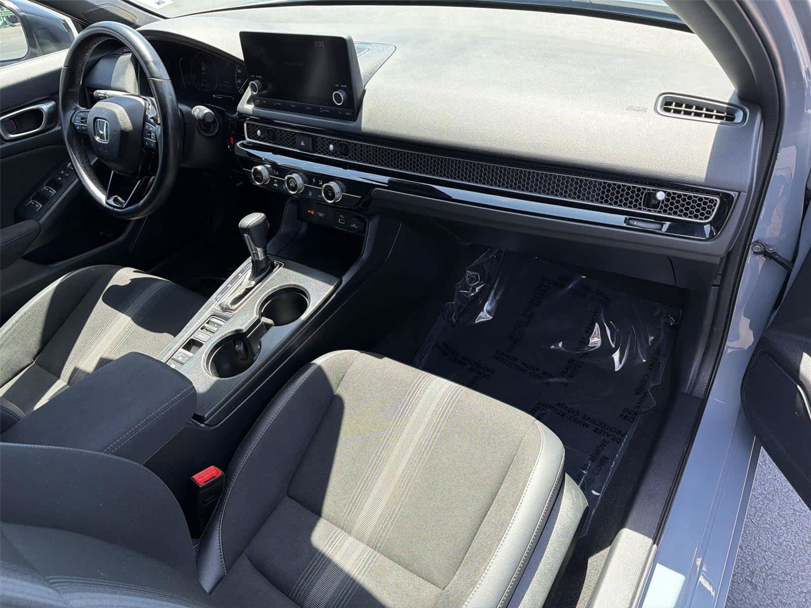 Used 2023 Honda Civic Sport image 13