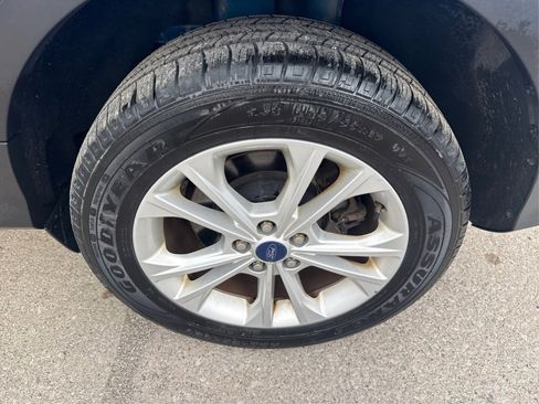Used 2017 Ford Escape SE AWD/4WD image 18