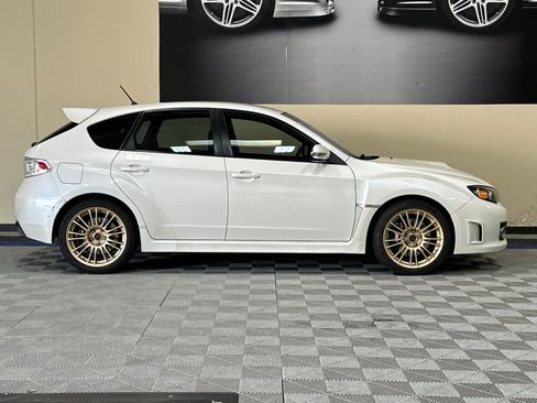 Used 2009 Subaru Impreza WRX STI image 3