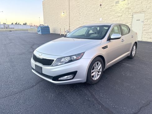 Used 2013 Kia Optima LX image 1