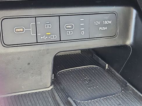 Used 2025 Hyundai Tucson SEL FWD image 23