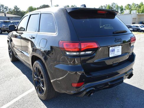 Used 2014 Jeep Grand Cherokee SRT AWD/4WD image 8