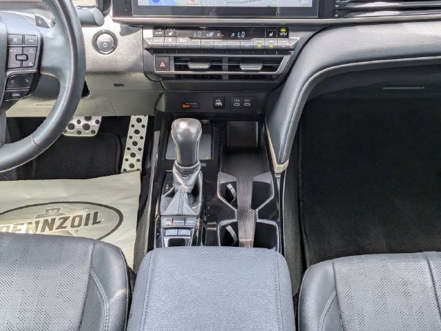 Used 2025 Toyota Camry XSE FWD image 22