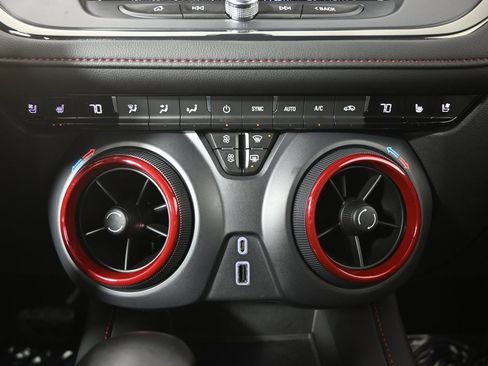 Used 2022 Chevrolet Blazer RS w/ Enhanced Convenience Package image 31