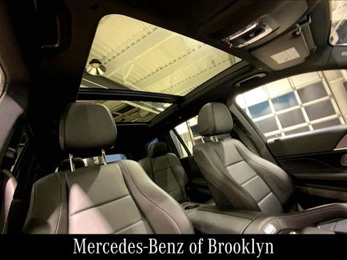 Certified 2022 Mercedes-Benz GLS 450 4MATIC image 16