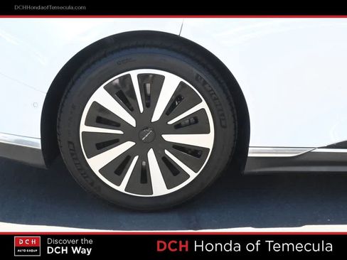 Used 2023 Lucid Air Pure RWD image 24