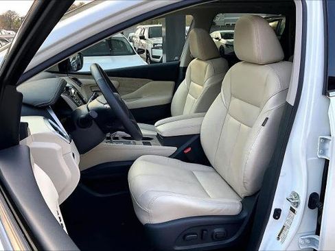 Certified 2024 Nissan Murano SL image 8