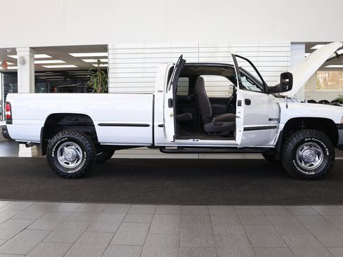 Used 1999 Dodge Ram 2500 Truck 4x4 Quad Cab image 11