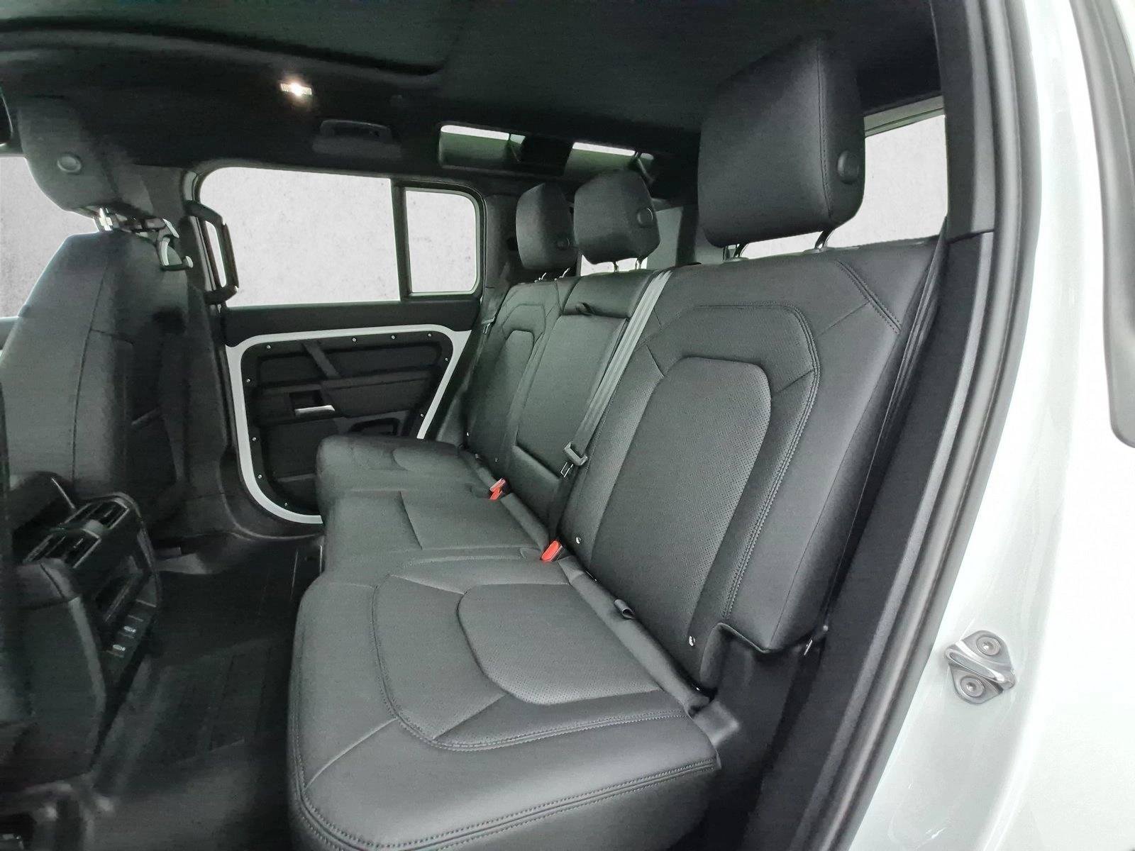 New 2026 Land Rover Defender 110 S AWD/4WD image 16