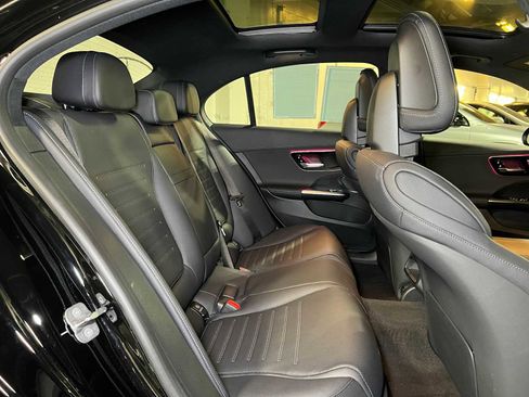 Used 2025 Mercedes-Benz C 300 4MATIC Sedan image 14