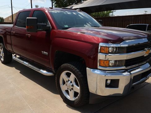 Used 2017 Chevrolet Silverado 2500 LT w/ Texas Edition AWD/4WD image 3