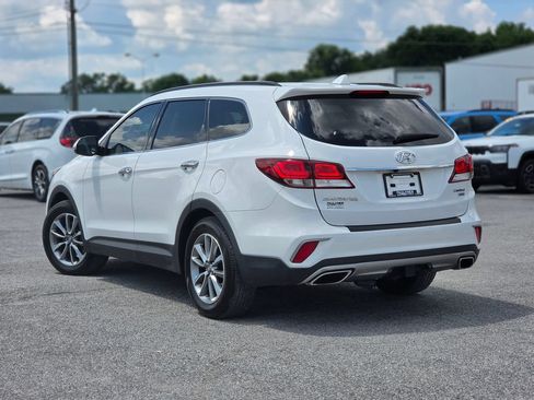 Used 2017 Hyundai Santa Fe Limited AWD/4WD image 5