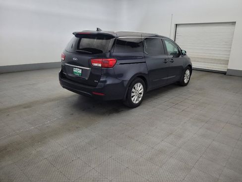 Used 2015 Kia Sedona EX FWD image 9